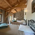 Ferienhaus L'estaou, 3 Epis, 15 Pers, 18 Couchages - Ancienne Ferme Renovee - Label Ecogite Arlempdes
