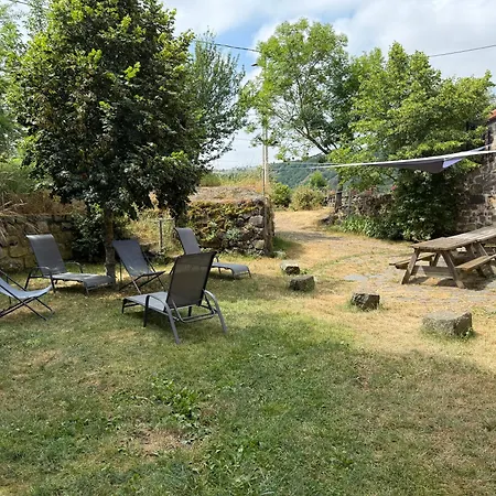 L'estaou, 3 épis, 15 Pers, 18 Couchages - Ancienne Ferme Rénovée - Label Ecogîte