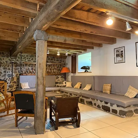 Casa vacanze L'estaou, 3 épis, 15 Pers, 18 Couchages - Ancienne Ferme Rénovée - Label Ecogîte *