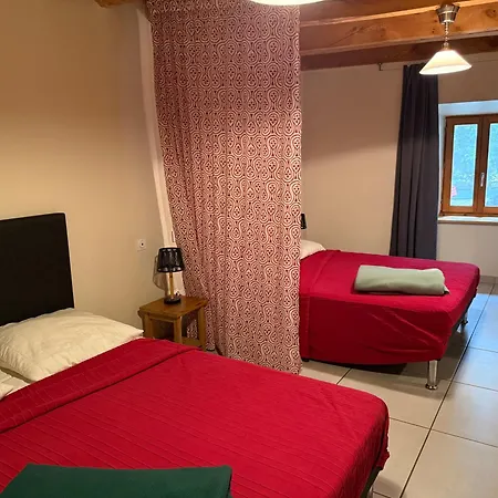 Casa vacanze L'estaou, 3 épis, 15 Pers, 18 Couchages - Ancienne Ferme Rénovée - Label Ecogîte